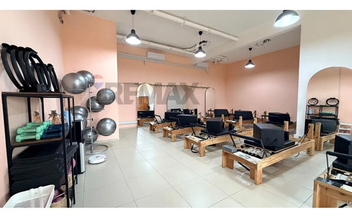 Local Comercial - Lo Cañas - Strip Center