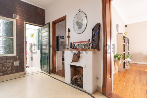 Venta De Ph Con Entrada Independiente En Lanús Este Centro. Apto Crédito! Bajó De Precio!