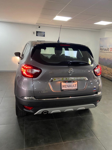 Imagen 13 de 15 de Renault Captur Iconic Ta 2021