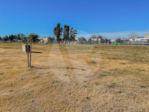 Lote En Venta En Barrio Santa Sofia, Pilar Del Este