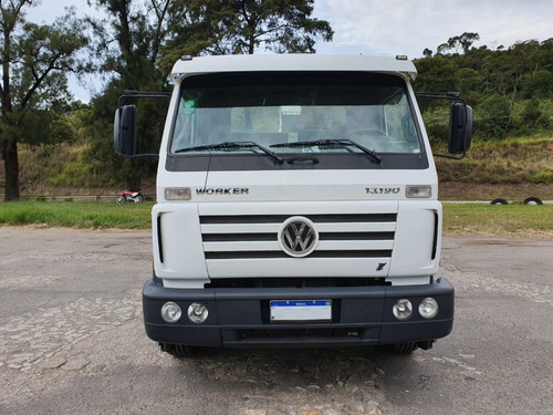 Volkswagem 13-190 4x2 Cesto Aéreo Isolado Duplo Ano 2015