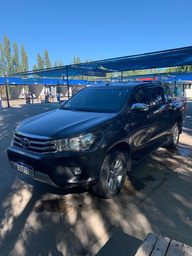 Toyota Hilux 2.8 Cd Srv 177cv 4x4 At 2016