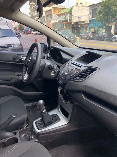 Ford Fiesta Kinetic 1.6 Sedan Se Plus 120cv