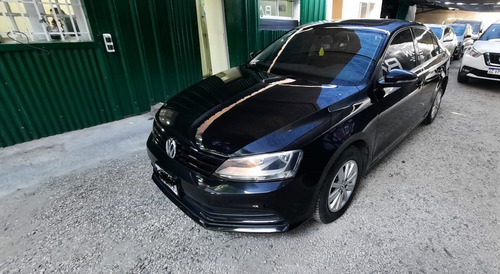 Imagen 2 de 7 de Volkswagen 2015 Vento 2.0 8v Advance L/15