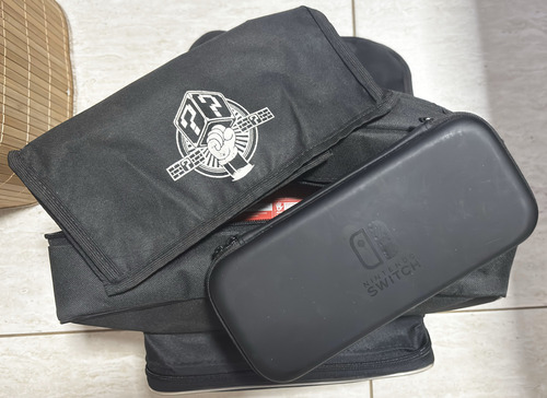 Console Nintendo Switch V1 32gb + 2 Jogos Originais + Mochila Case Película Acessórios Completos Azul-vermelho