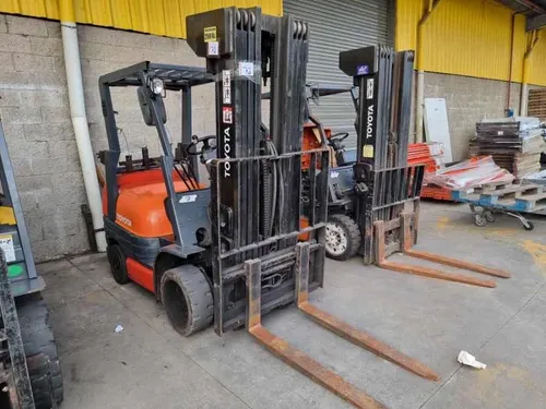 Autoelevador Toyota 5fgc25 2500kg Torre A 6,5mts Envios Pais