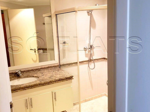 Imagem 12 de 15 de Flat Alto Padrão No Paraíso 100m² 02 Dorms E Cozinha Completa - Sf34042