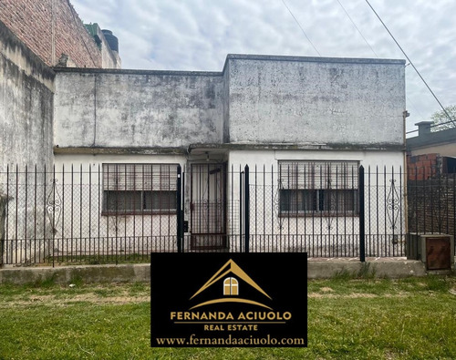 Casa En Venta En Barrio San Jose, Temperley