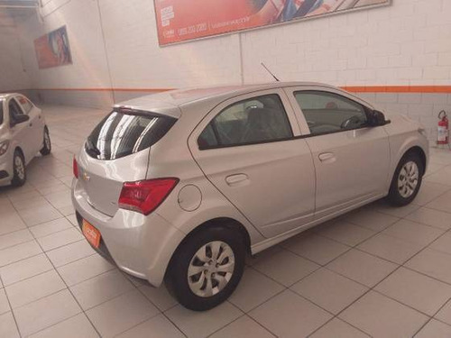 Imagem 7 de 9 de Chevrolet Onix 1.0 Mpfi Lt 8v Flex 4p Manual