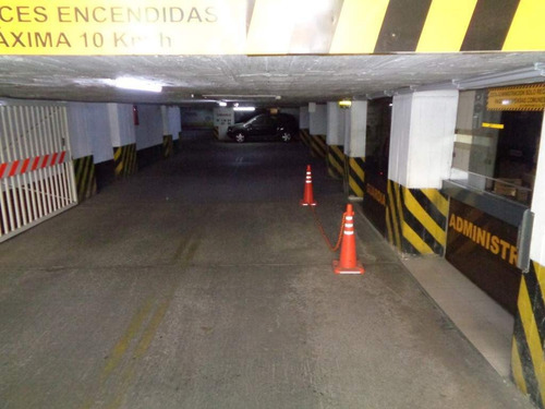 Imagen 8 de 15 de Excelente Oportunidad!!! - Centro - Cochera Privada Amplia Y Cubierta Con Posesión Y Escritura Inmediata, A Metros De Tribunales I