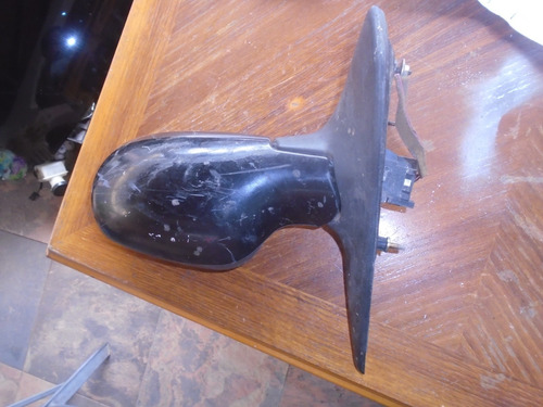 Imagen 3 de 3 de Vendo Retrovisor Izquierdo De Nissan Platina, Año 2003