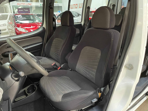 Fiat Doblò 1.8 Mpi Essence 7l 16v Flex 4p Manual