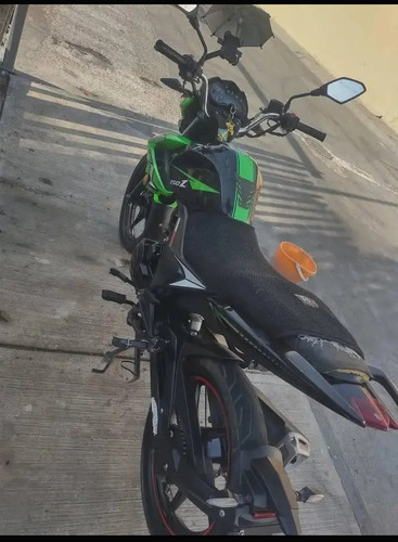Color Verde Con Negro NingĂșn Detalle Se Entrega Baja Y Factu