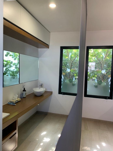 Imagen 6 de 18 de Se Vende O Renta Loft Con Vista Espectacular Al Valle En Cor