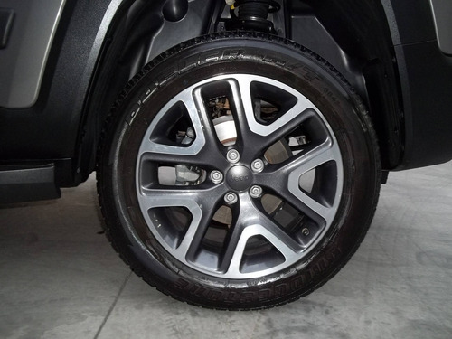 Imagem 8 de 8 de Jeep Renegade 2.0 16v Turbo Diesel Longitude 4p 4x4