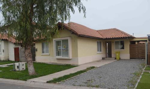 Casa 3d2b Con Patio Y Quincho En Chicureo