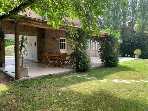 Casa En Alquiler En Club De Campo Pueyrredón, Pilar