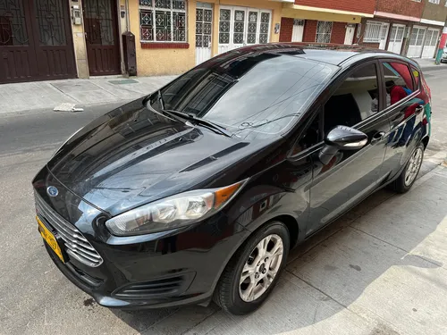 Ford Fiesta 1.6 Hatchback Se
