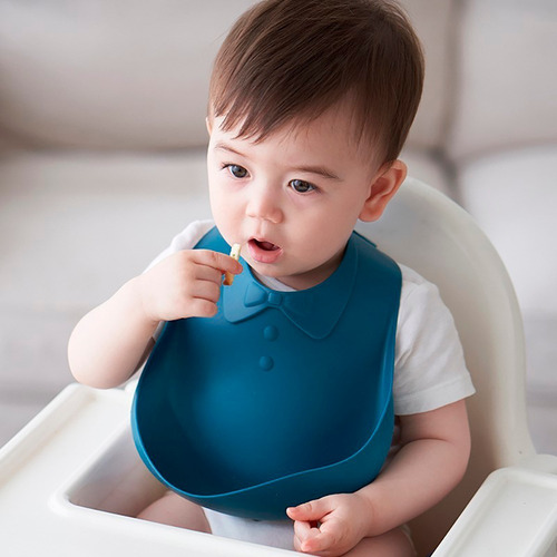 Babero Para Bebé De Silicona Lavable Ajustable Diseño Camisa Color Azul Marino Babero Camisa Talla 4 Meses En Adelante