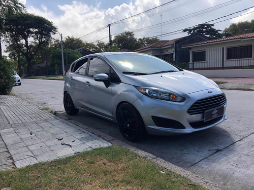 Ford Fiesta Kinetic Design 1.6 Se Plus Powershift 120cv 2014