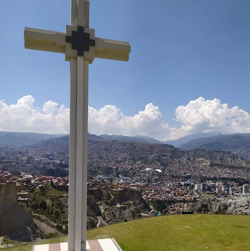 Imagen 7 de 9 de Cementerio Jardín Kantutani - Cementerio Los Andes