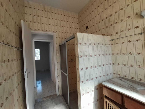 Imagem 14 de 26 de Casa Térrea Para Locação E Venda, Com Três Dormitórios, Piscina E Churrasqueira Na Avenida Santos Dumont, Jd. Boa Vista. - Pr - Ca1299_gprdo