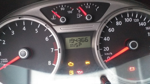 Volkswagen Voyage 1.6 Comfortline 101cv 2010