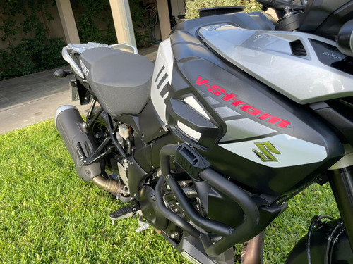 Suzuki V-strom 1050 2018. Unica, Igual A 0km