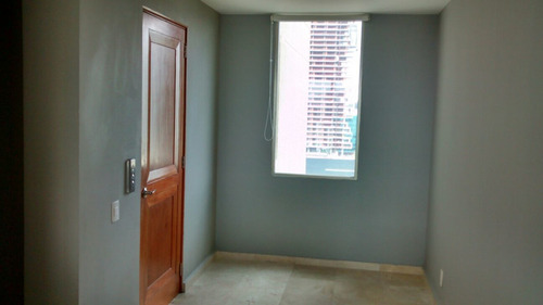 Imagen 6 de 14 de Venta De Departamento En Santa Fe. Amplio E Iluminado