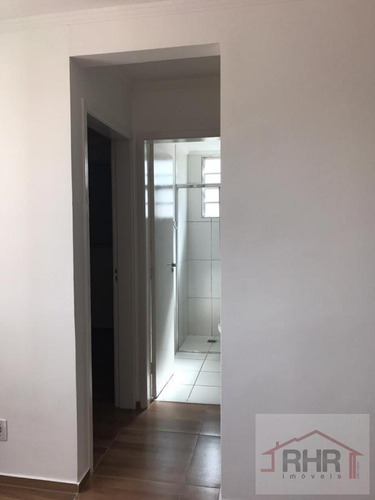 Apartamento Para Venda Em Suzano, Vila Figueira, 2 Dormitórios, 1 Banheiro, 1 Vaga - 602_1-1433143