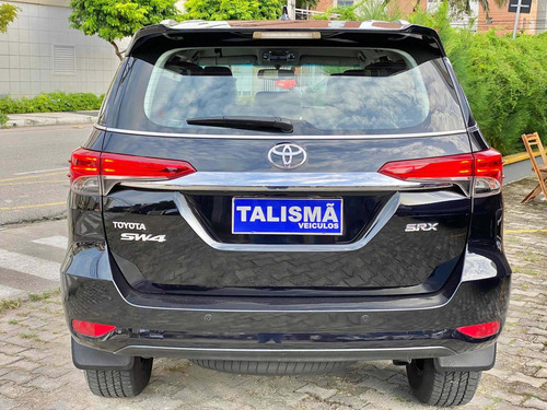 Imagem 4 de 10 de Toyota Sw4 2020 2.8 Tdi Srx 7l 4x4 Aut. 5p