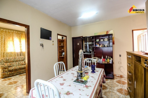 Imagem 6 de 22 de Casa À Venda, 3 Quartos, 1 Vaga, Niterói - Divinópolis/mg - 44730