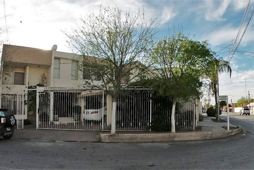 Imagen 1 de 18 de Hermosa Casa Lista Para Habitarse En Una De Las Mejores Colonias De Torreón,