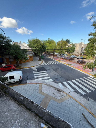 Venta, Casa Con Local S/ Lote 8.40x22, Villa Lugano