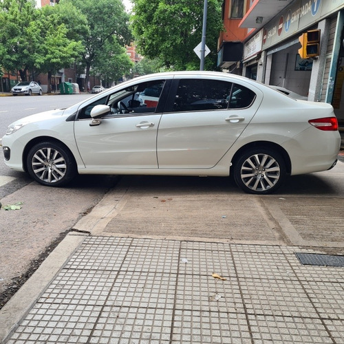 Imagen 22 de 25 de Peugeot 408 Usado 1.6 Feline Thp 163cv Tiptronic 2017 2016
