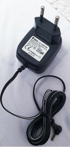 Adaptador 220v - 4,5 V.