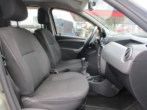 Renault Duster EXPRESSION 4X2 1600CC MT AA