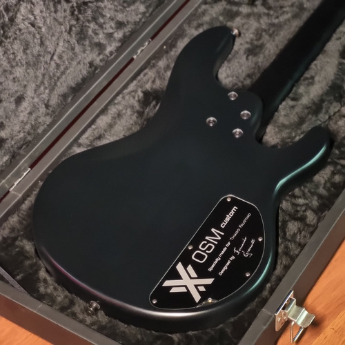 Baixo Canhoto 4 Cordas Ativo X-vector Osm Custom Musicman (Usado)