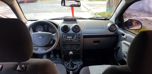 Ford Fiesta Max