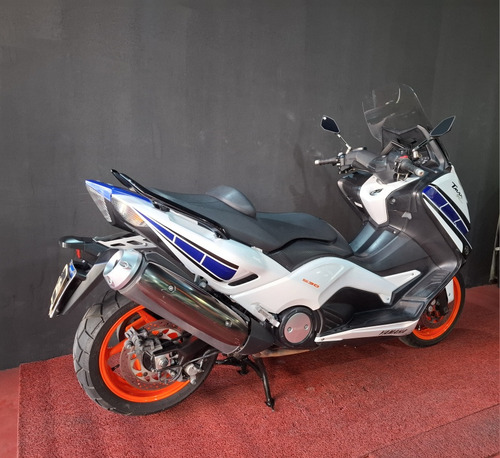 Yamaha Tmax