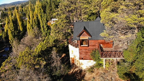 Alquiler De Cabaña - Casa De Montaña  En San Martin De Los Andes. En El Bosque Rodeada De Naturaleza, Con Hermosas Vistas, Paisajes, Acceso Por Ruta 40. 