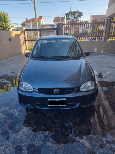 Chevrolet Corsa Classic 1.6 Gl Aa Super