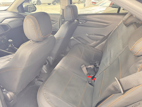 Chevrolet Onix 1.4 MPFI LTZ 8V FLEX 4P MANUAL