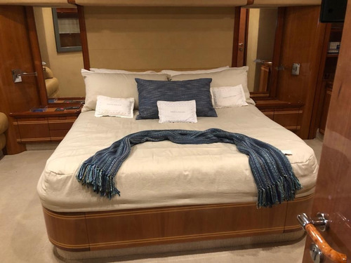 Imagen 7 de 12 de Yate Ferretti 81 Lv1859