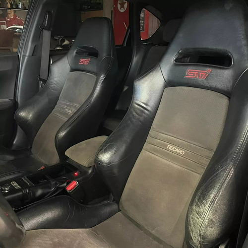 Subaru Impreza 2.5 Sedan Sti-300 Mt
