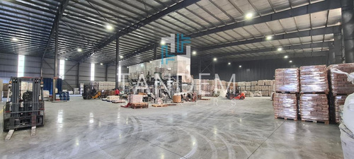 Imagen 1 de 1 de Alquiler Galpón Aaa Con Excelentes Oficinas En Parque Industrial Tigre (dólar Oficial)