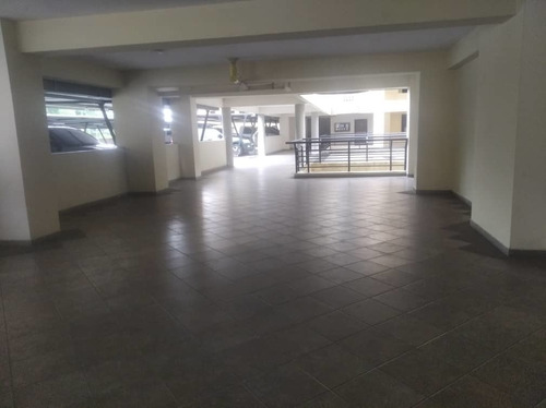 Imagen 3 de 13 de Apartamento En Res. Mirador Country Eglée Suárez 04144815512