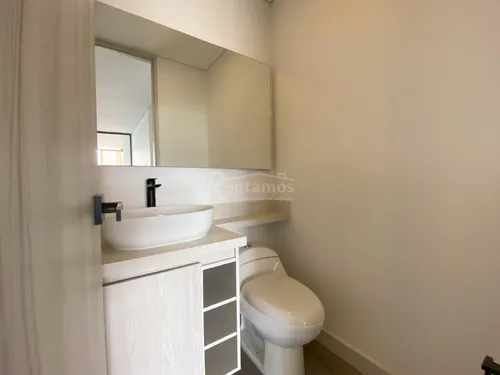 Apartamento En Venta En El Poblado. Cod V776055