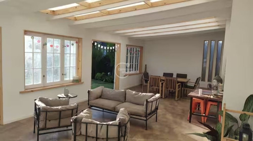 Casa En Arriendo De 3 Dormitorios En Santo Domingo