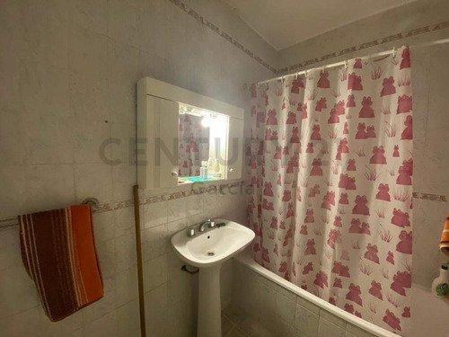 Venta De Monoambiente Con Balcón En La Boca